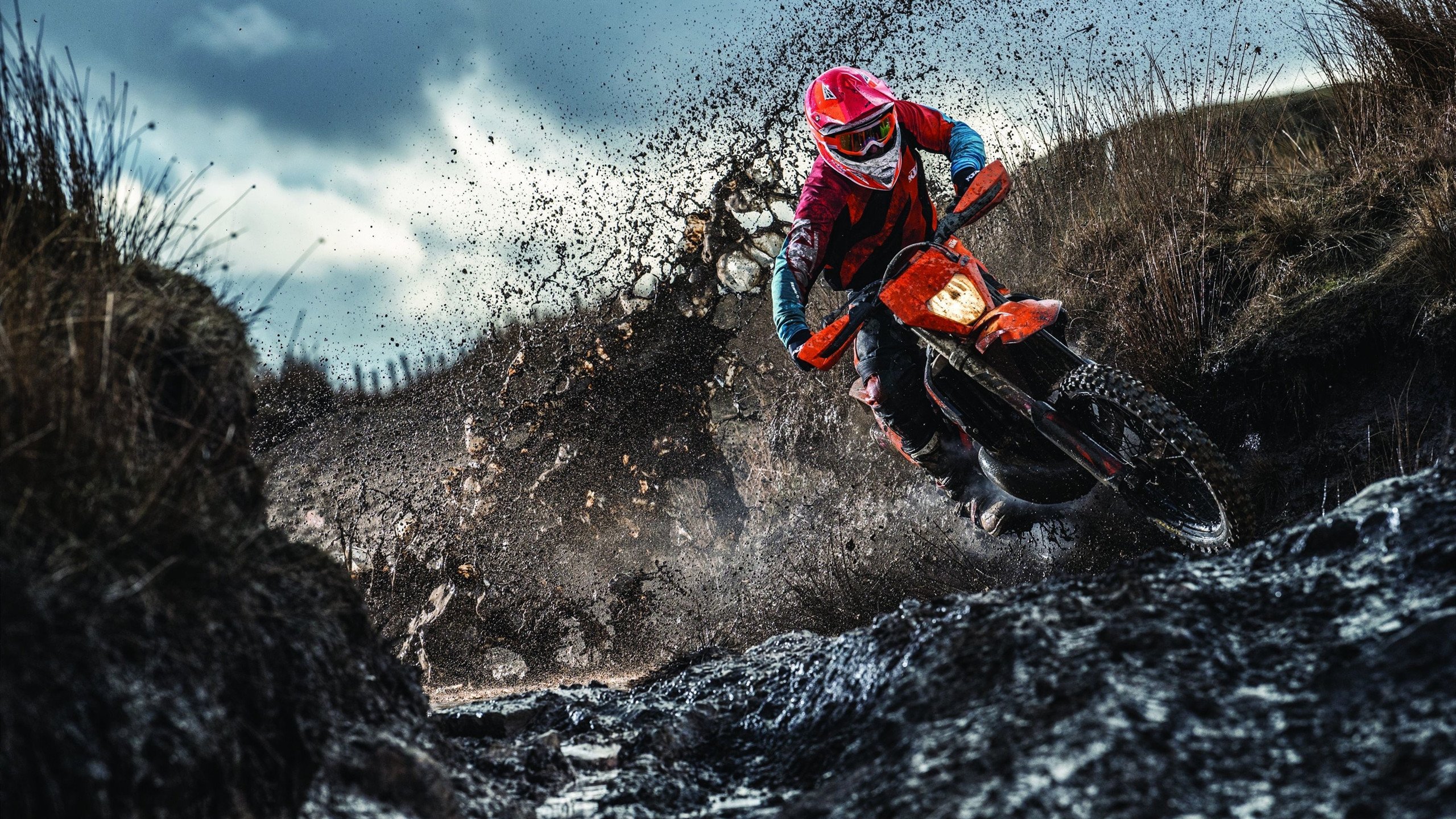 堡垒之夜创作者周边销售突破纪录，堡垒之夜制作公司